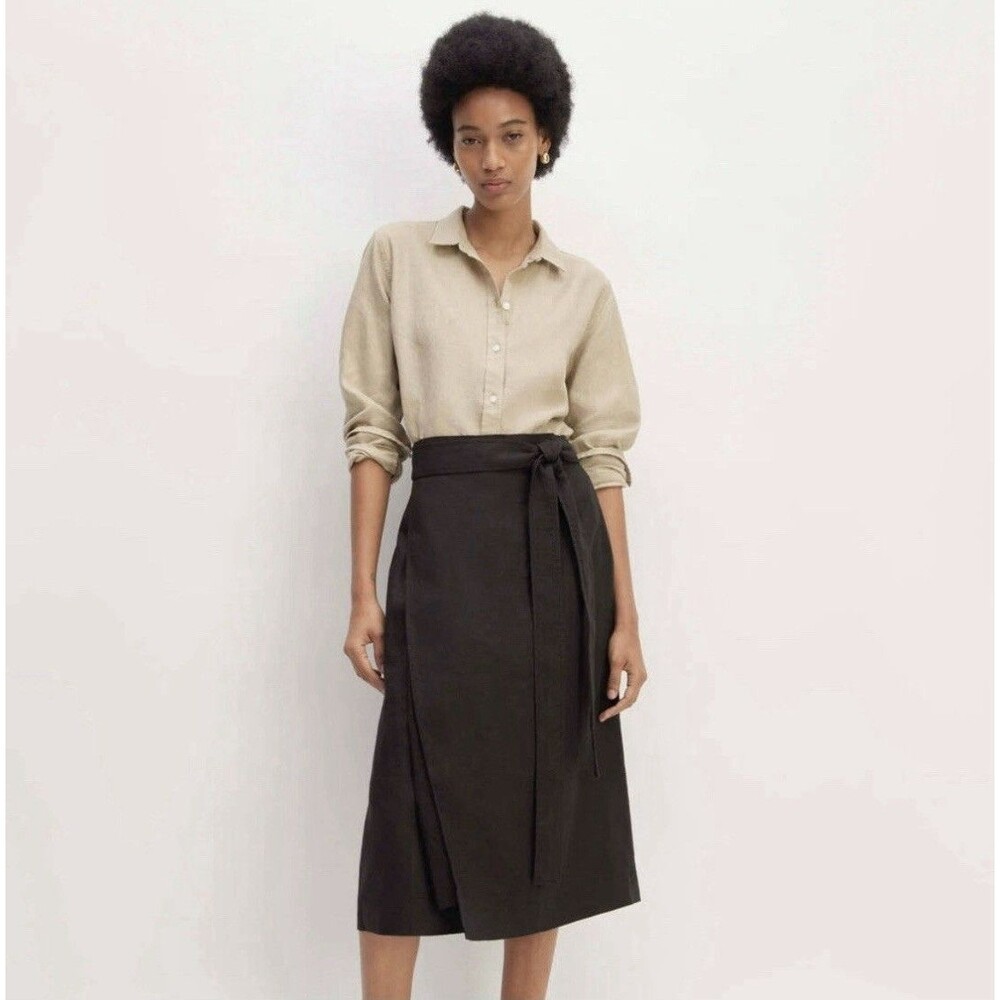 NWT Everlane The Linen Wrap Skirt 100% Linen Size 2 Black - Picture 5 of 12